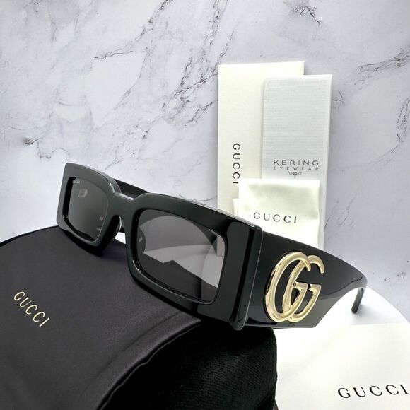 New Gucci Sunglasses Black Square Rectangular Grey Lens Gold GG - Picture 2 of 16